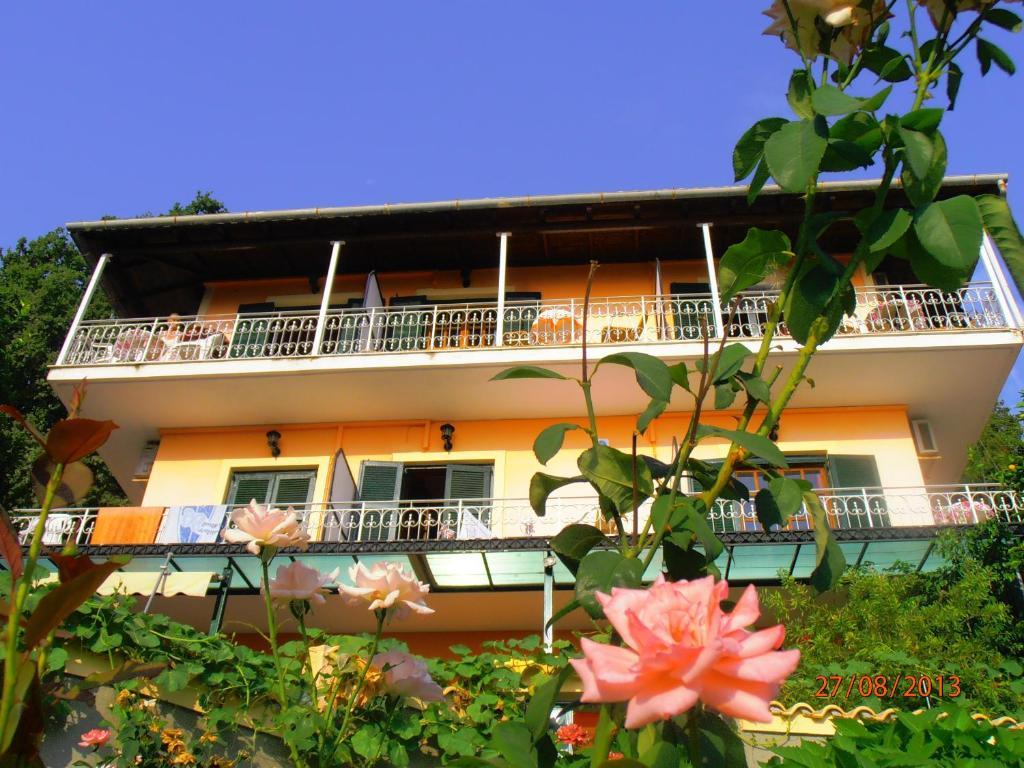 Appartement Panorama à Perama  Extérieur photo